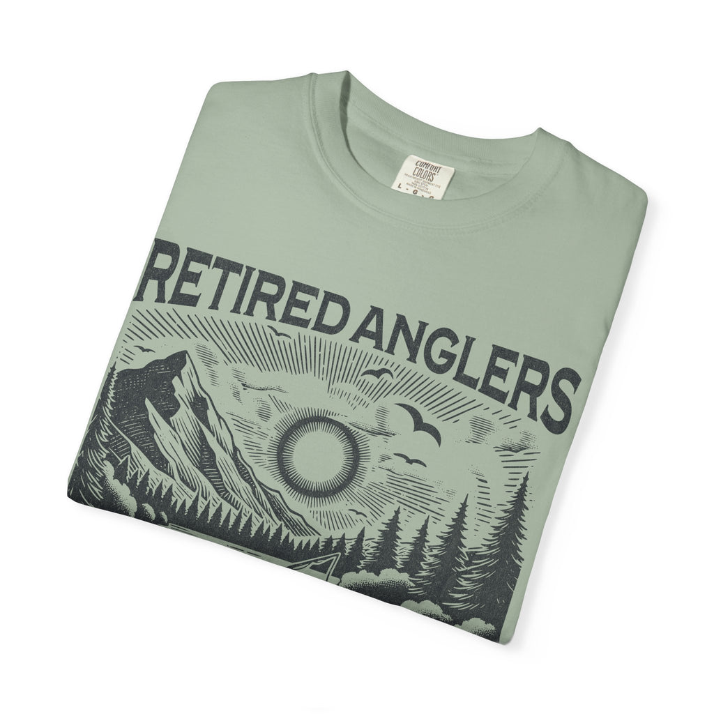 Retired Anglers Grandpa's Fishing Club Shirt | Vintage Fishing T-Shirt | Retirement Gift for Grandpa