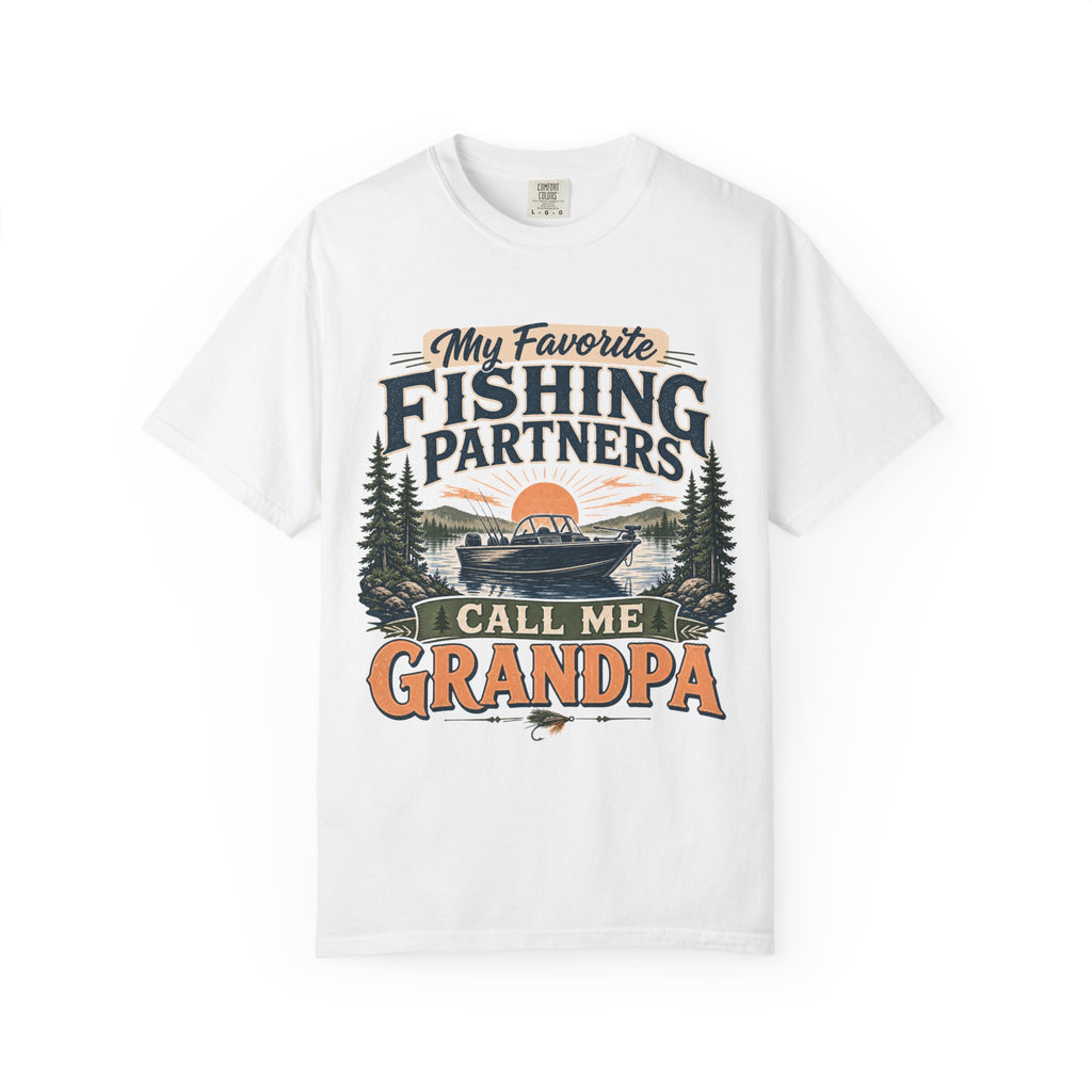 My Favorite Fishing Partners Call Me Grandpa Fishing T-Shirt – Grandpa Fishing Gift