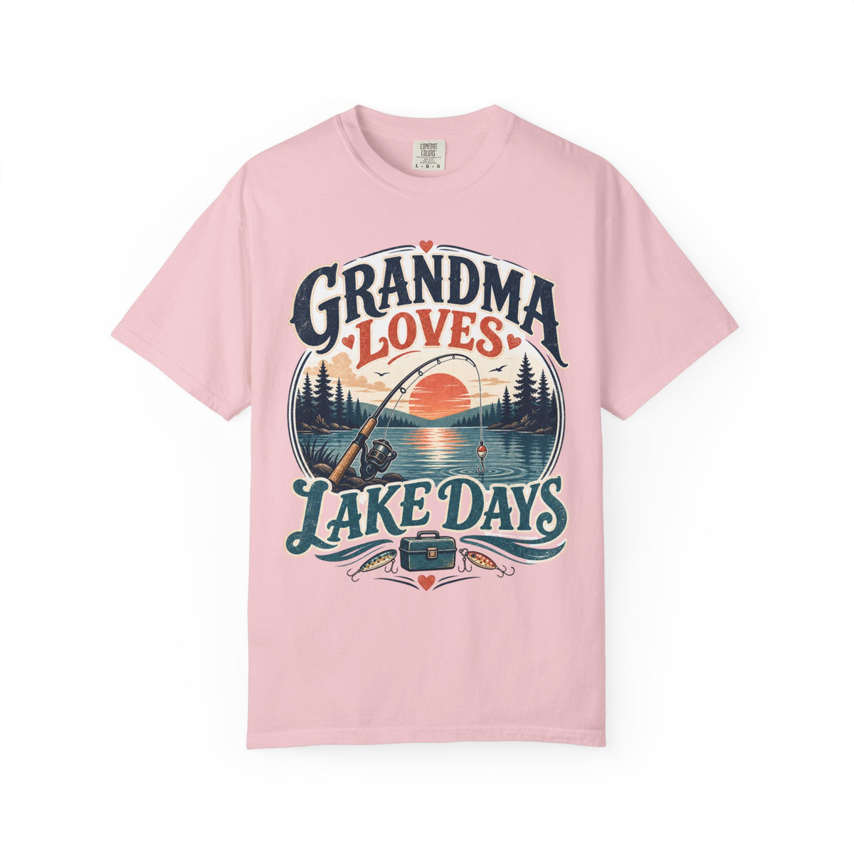 Grandma Loves Lake Days Fishing Shirt – Vintage Fishing Grandma T-Shirt, Lake Life Gift for Grandma