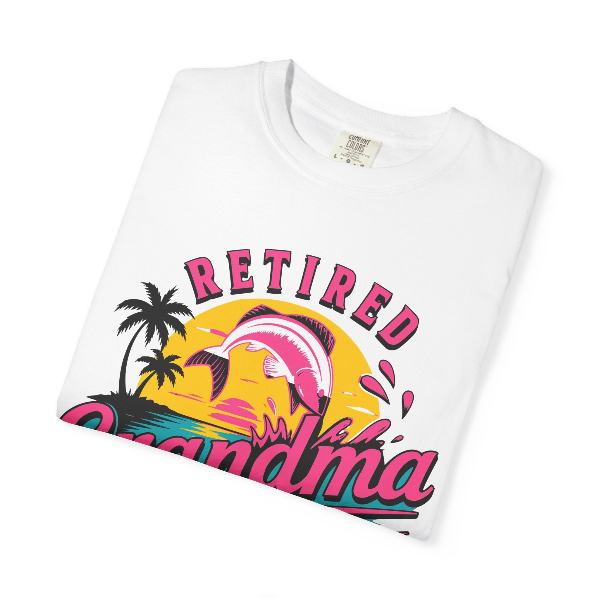 Retired Grandma Fishing Club Shirt | Funny Women's Retirement Fishing T-Shirt | Grandma Fishing Gift