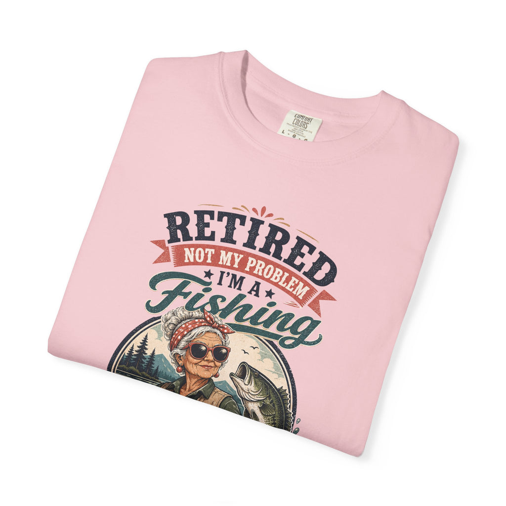 Retired Grandma Fishing Shirt | Funny Fishing Grandma Tee | I Fish Therefore I Am Still Awesome Retirement Gift