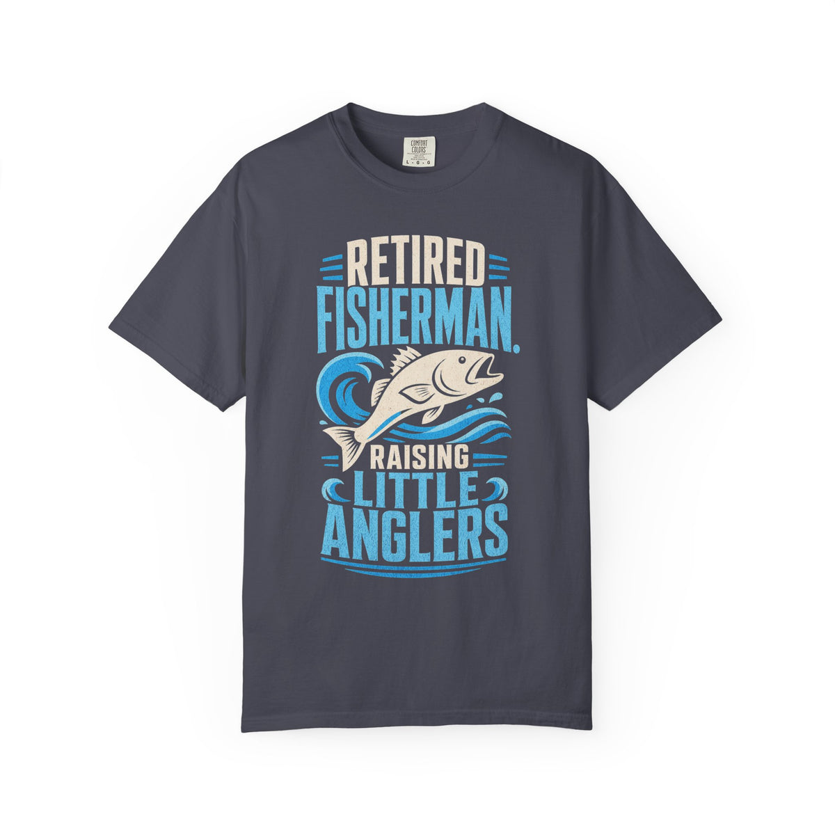 Retired Fisherman Raising Little Anglers Shirt – Fishing Grandpa Family Fishing T-Shirt