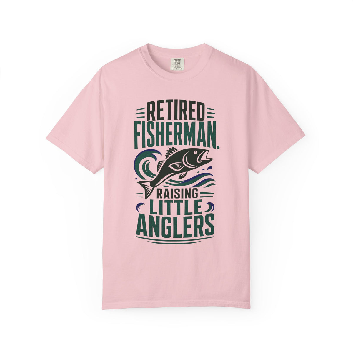 Retired Fisherman Raising Little Anglers Shirt – Fishing Grandpa Family Fishing T-Shirt