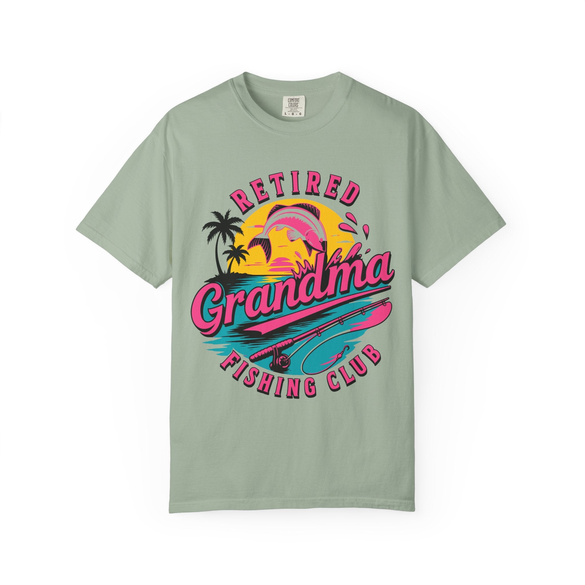 Retired Grandma Fishing Club Shirt | Funny Women's Retirement Fishing T-Shirt | Grandma Fishing Gift