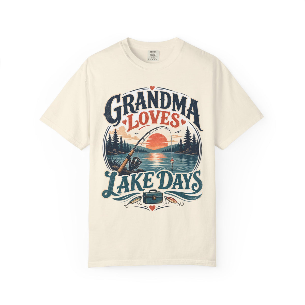 Grandma Loves Lake Days Fishing Shirt – Vintage Fishing Grandma T-Shirt, Lake Life Gift for Grandma