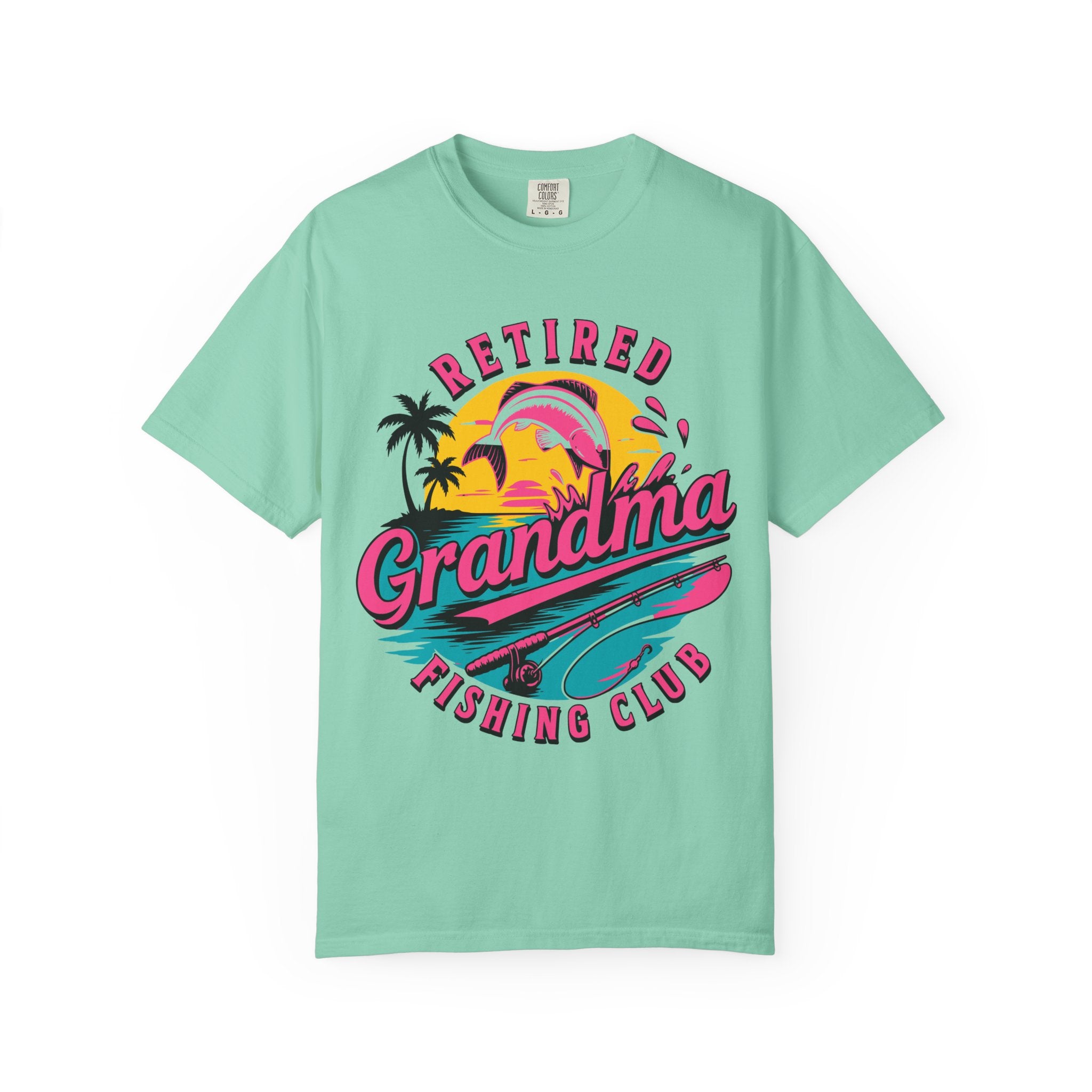 Retired Grandma Fishing Club Shirt | Funny Women's Retirement Fishing T-Shirt | Grandma Fishing Gift