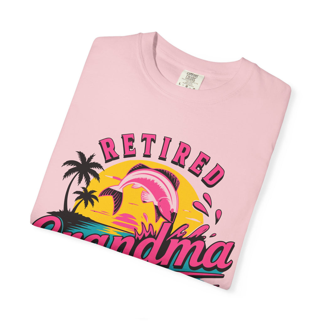 Retired Grandma Fishing Club Shirt | Funny Women's Retirement Fishing T-Shirt | Grandma Fishing Gift
