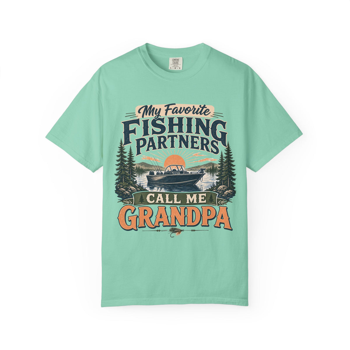 My Favorite Fishing Partners Call Me Grandpa Fishing T-Shirt – Grandpa Fishing Gift
