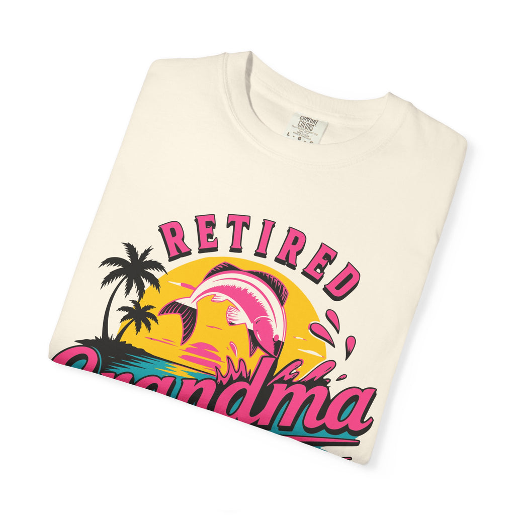 Retired Grandma Fishing Club Shirt | Funny Women's Retirement Fishing T-Shirt | Grandma Fishing Gift