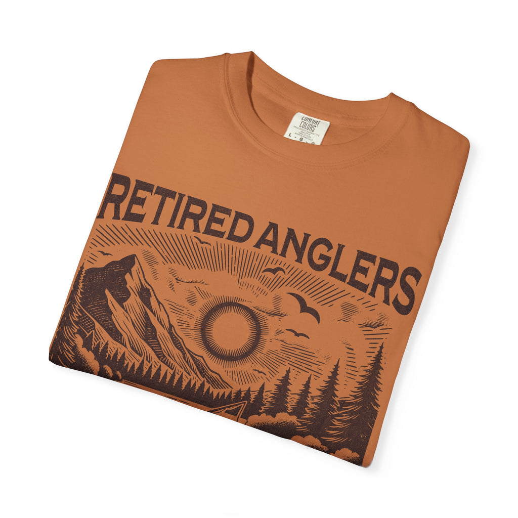 Retired Anglers Grandpa's Fishing Club Shirt | Vintage Fishing T-Shirt | Retirement Gift for Grandpa