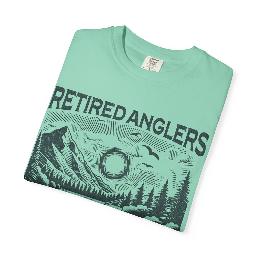 Retired Anglers Grandpa's Fishing Club Shirt | Vintage Fishing T-Shirt | Retirement Gift for Grandpa